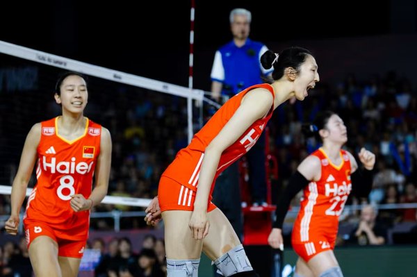 忠琦配资 世锦赛首战中国女排3:1战胜墨西哥队